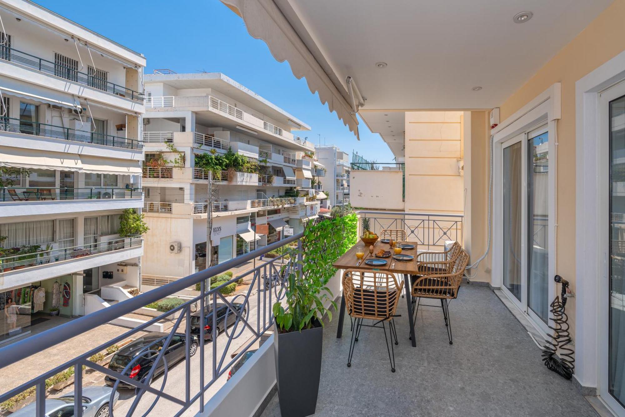 Luxurious Coastal Retreat In Central Glyfada Афины Экстерьер фото